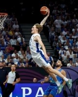 18岁高三黄毛，欧洲杯最狂球员