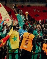 开云体育官网-非洲杯夺冠！总统宣布：球员12万美元+1500平米土地 全国放假