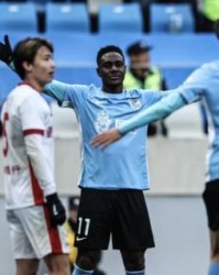 60126名球迷见证！马莱莱传射英博迎来中超首胜