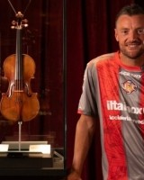 瓦尔迪：主帅希望克雷莫内塞成为黑马；马雷斯卡建议我来这踢球